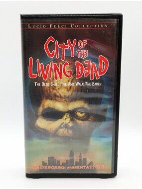 City of the Living Dead (VHS, Widescreen Clamshell) 2000 Anchor Bay